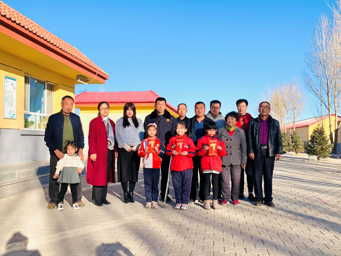 ��ҵ��У԰��������������������ůͯ��